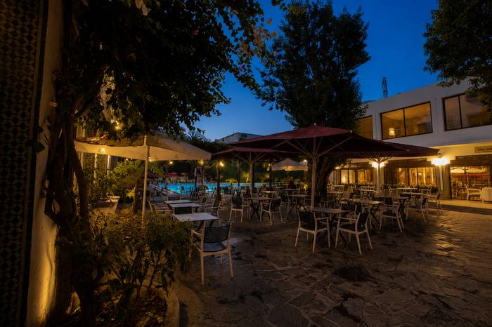 Piscine — Hôtel Mamora Kénitra